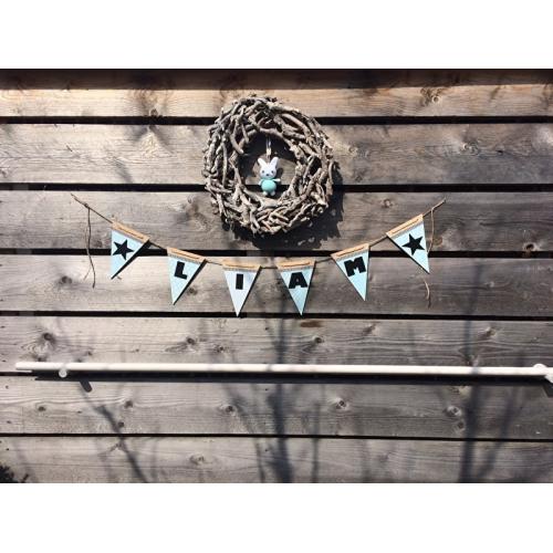 Houten naamslinger mint kleur