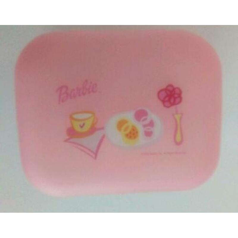 001 Tupperware Barbie lunch box
