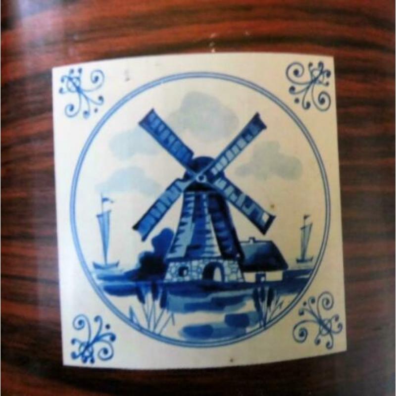 Bruin blikje Delfts blauwe molen en grachtenhuizen (98)
