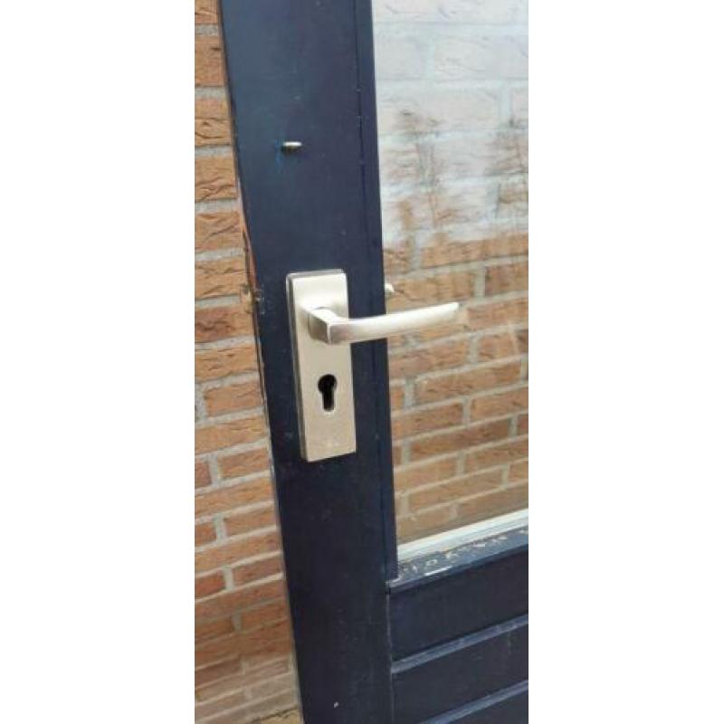 Gratis. Achterdeur. 225x82,5