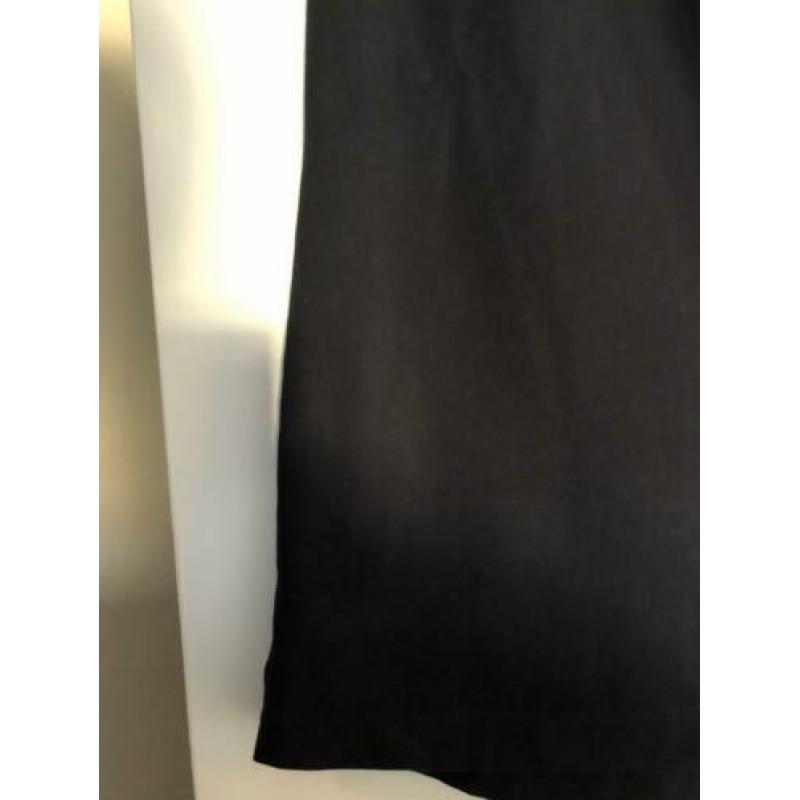 Prachtige 1 x gedragen donkerblauw marine rok bloomings 44