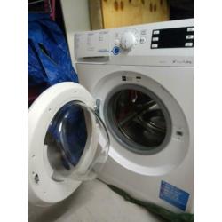 Wasmachine (1 jaar) Indesit Tweedehands te koop