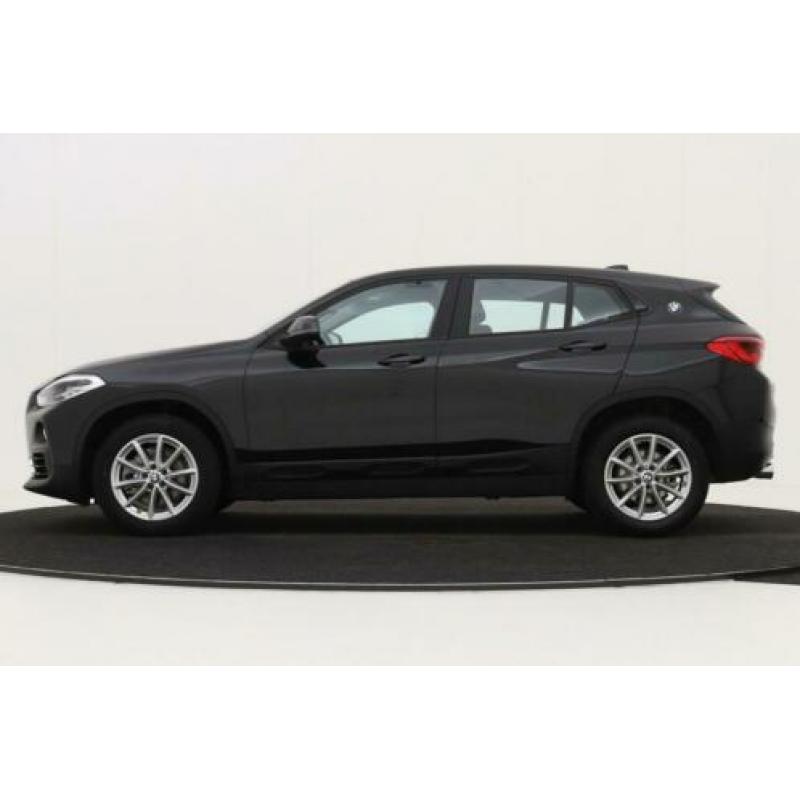 BMW X2 sDrive20i | Navigatie | Sportstuur | Stoelverw | Crui