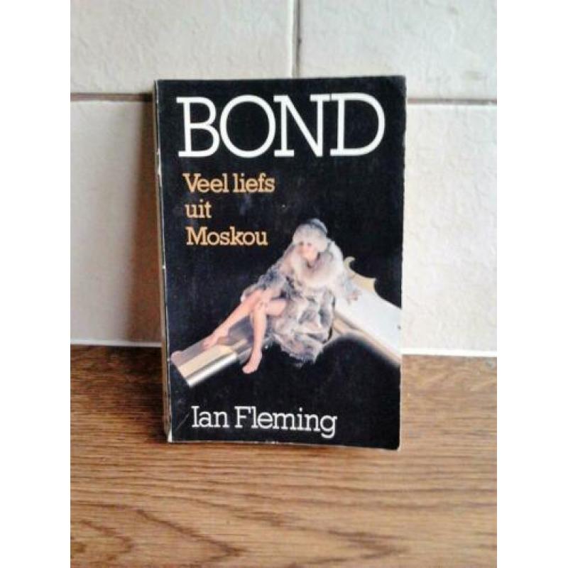 James bond - 3 titels
