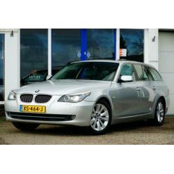BMW 5-serie Touring 525d Executive Dealer ond. Zeer luxe! 6-