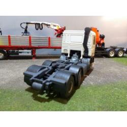 Daf 95 twinsteer dagcabine 1:50 tekno