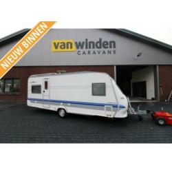 Hobby Excellent Easy 560 UFE 2005-Voortent-Rondzit-Fransbed