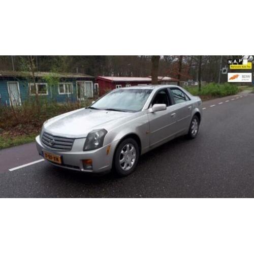 Cadillac CTS 2.6 V6 Comfort 160DKM BJ 2005