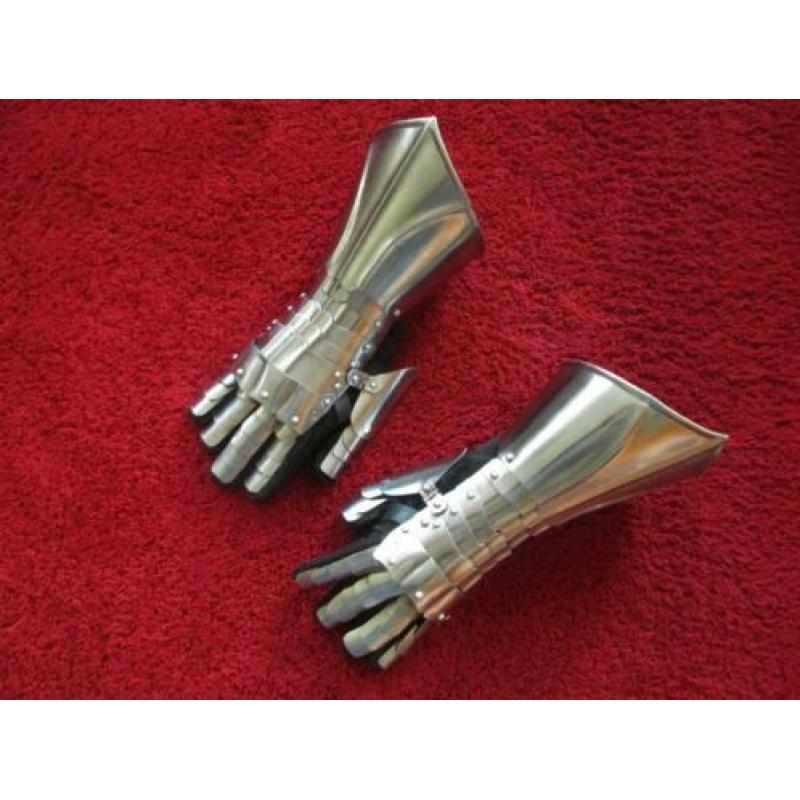 Pantserhandschoenen, gauntlets, LARP, reenactment, ridder