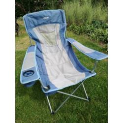 Nieuwe opvouwbare stoelen.Zeer comfortabel.