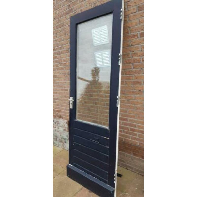 Gratis. Achterdeur. 225x82,5