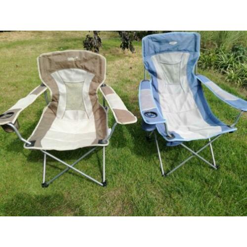 Nieuwe opvouwbare stoelen.Zeer comfortabel.