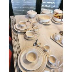 Wedgwood servies 160 delig 12 persoons