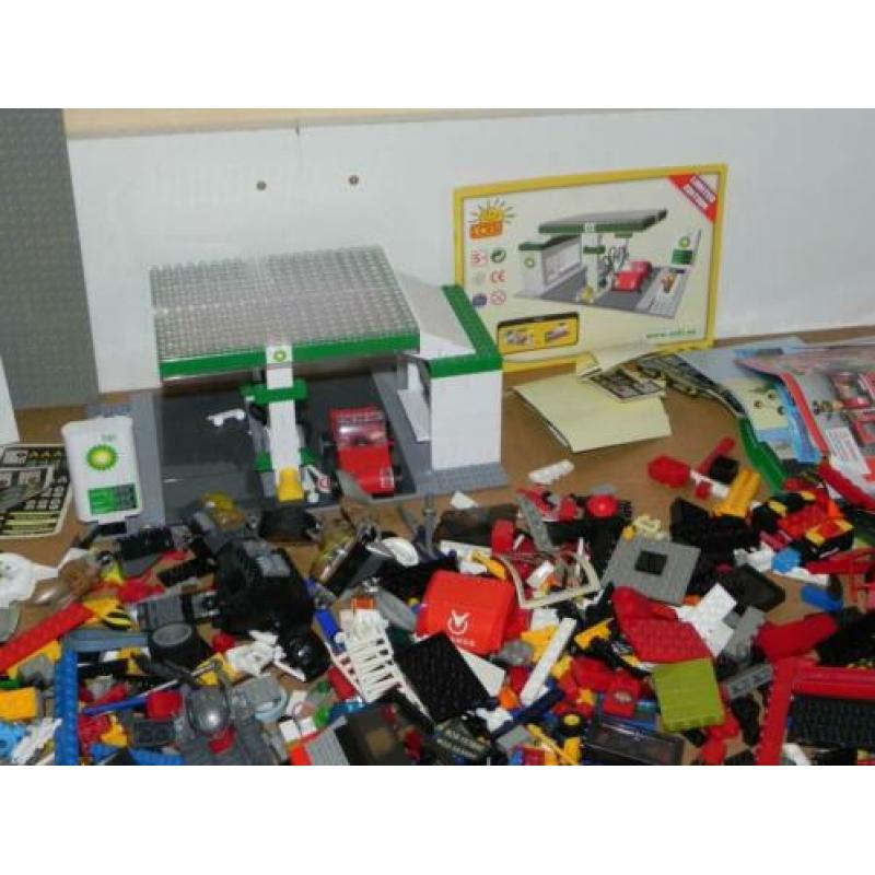 Partij bouwstenen (lijkt op Lego)