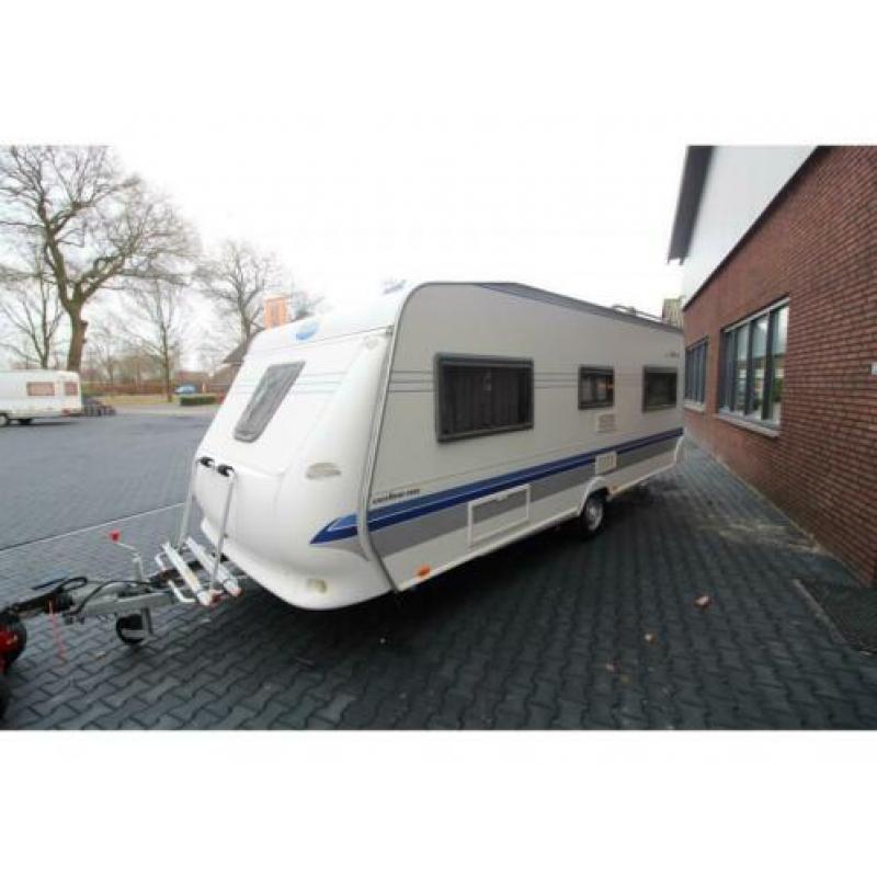 Hobby Excellent Easy 560 UFE 2005-Voortent-Rondzit-Fransbed