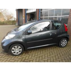 Peugeot 107 1.0-12V Sublime