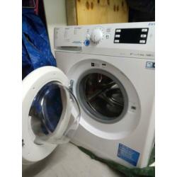Wasmachine (1 jaar) Indesit Tweedehands te koop