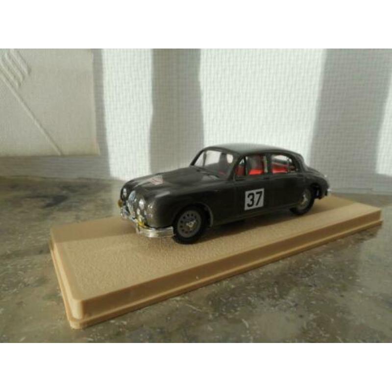 Jaguar MK1 1960 1:43 / Eligor 1178