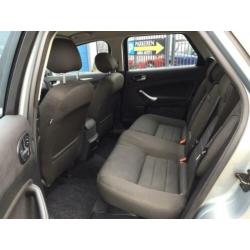 Ford Mondeo Wagon 1.8 TDCi Titanium, 6-BAK, AIRCO(CLIMA), GR