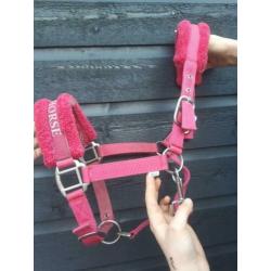 Roze halster met bontje