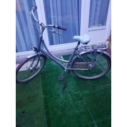 Als nieuw fiets van het merk BATAVUS te koop
