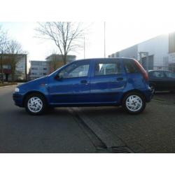 Fiat Punto 1.2 60 Bj1999 98433 km NAP APK 18-02-2021 St bekr