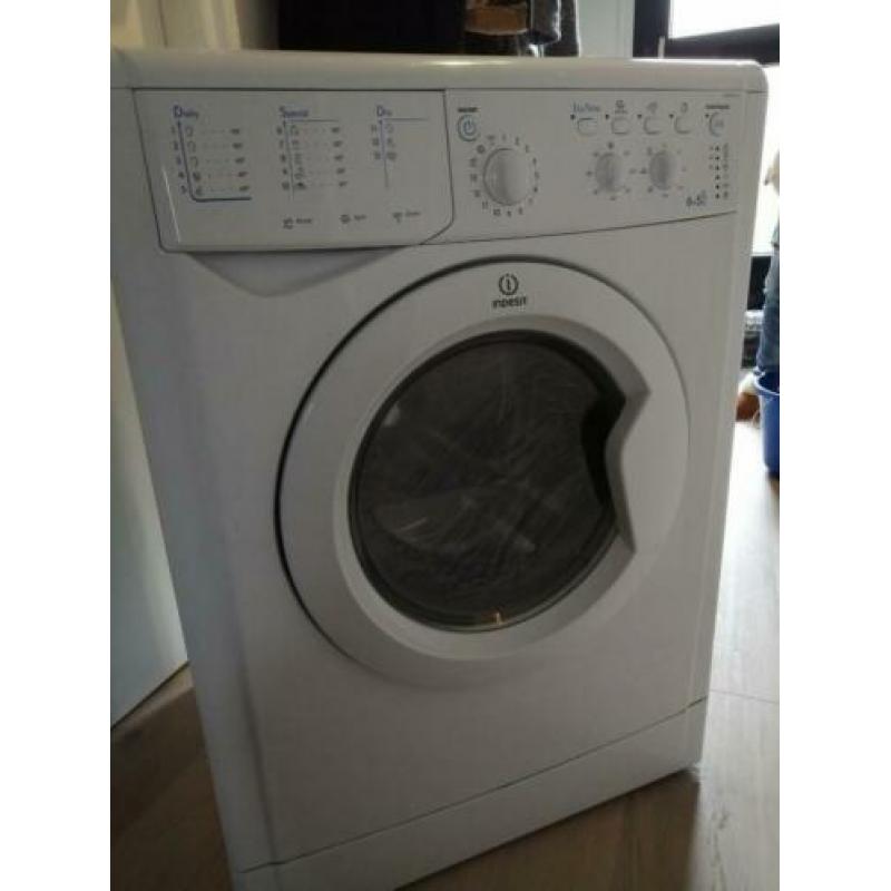 Indesit was-droogcombinatie