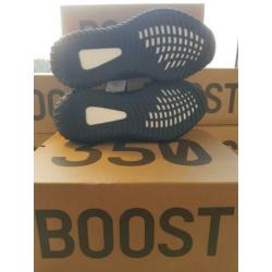 yeezy boost 350 v2 static black maat 44 2/3 DEADSTCOCK
