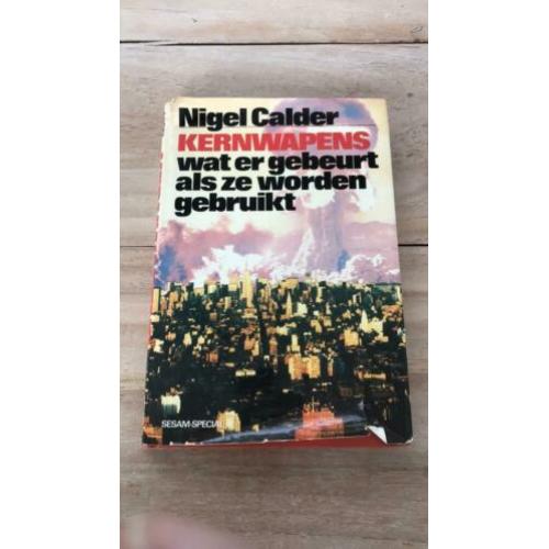 Kernwapens 2 boeken