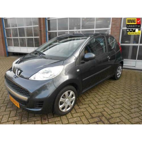 Peugeot 107 1.0-12V Sublime