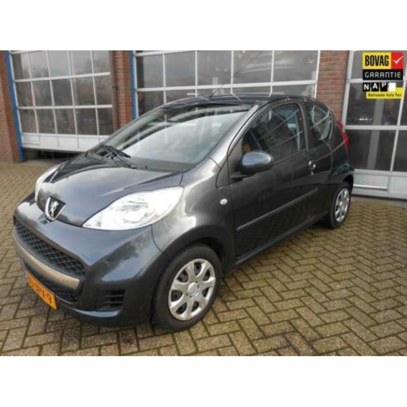 Peugeot 107 1.0-12V Sublime