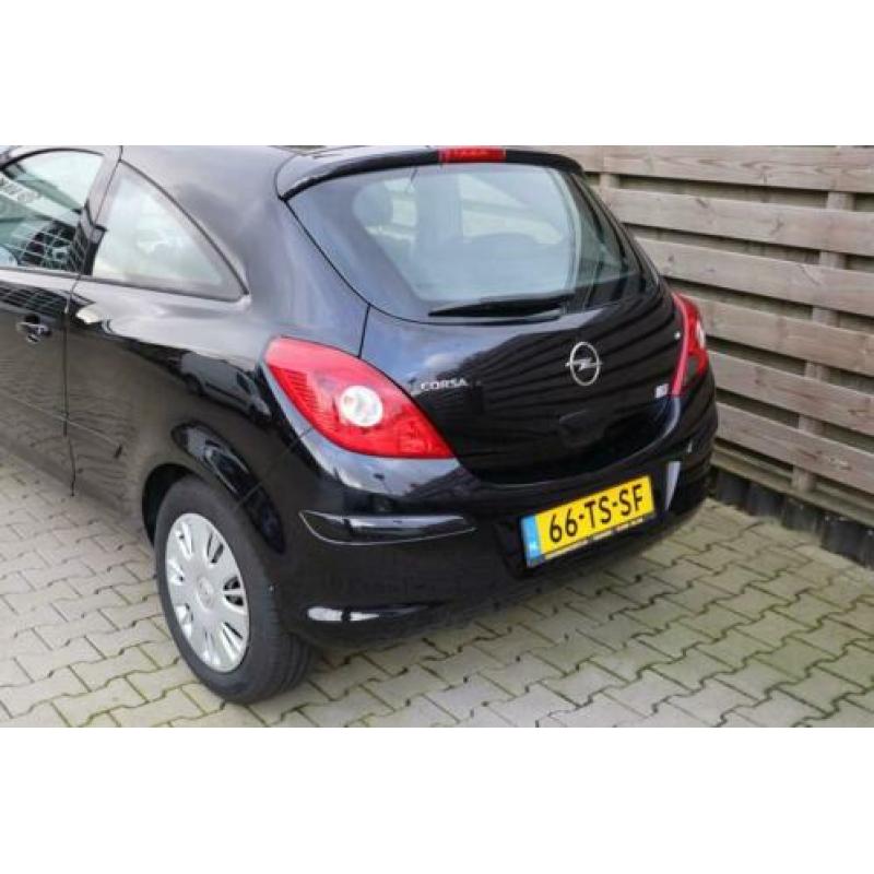 Opel Corsa 1.4-16V Business Airco / Cruise (bj 2007)