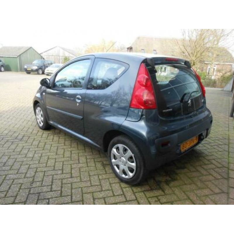 Peugeot 107 1.0-12V Sublime