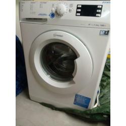 Wasmachine (1 jaar) Indesit Tweedehands te koop