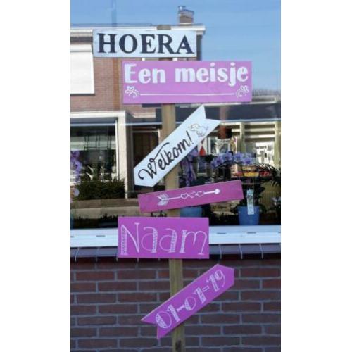 Wegwijzer geboortebord 1m80 roze. Leuk ipv Geboorte Ooievaar