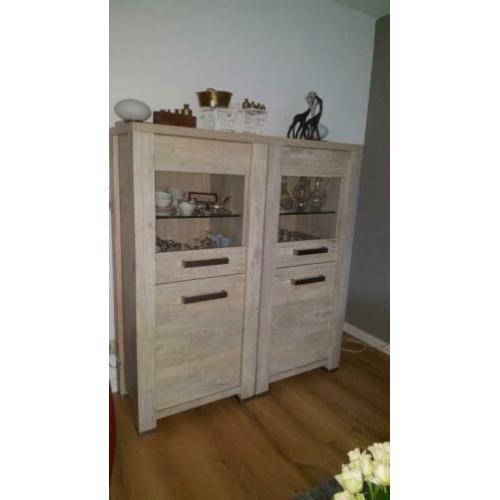 Vitrinekasten + tv kast