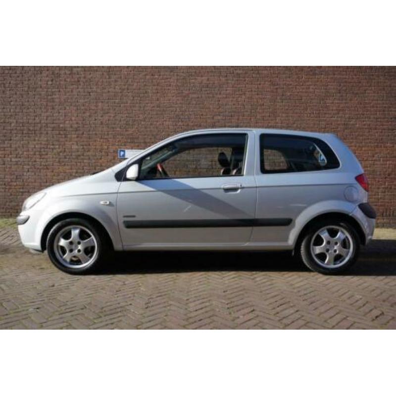 Hyundai Getz 1.4i First Edition / Airco / Elektrische ramen