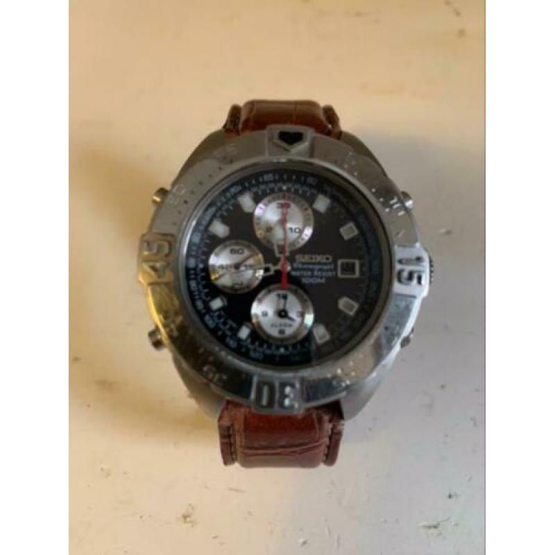 SEIKO Chronograph met nieuwe horloge band ( vintage )