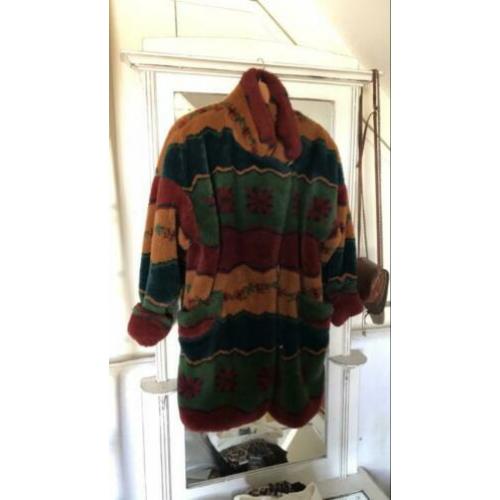 Fluffy teddy jas vintage houtje touwtje Skila
