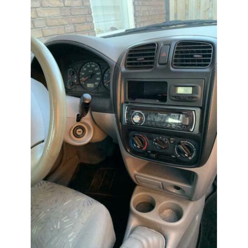 Mazda Demio 1.5 Exclusive 2002 Grijs
