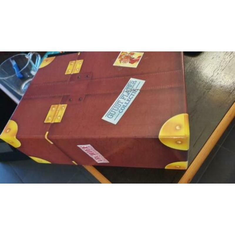 Guust Flater collectie in mooie box met 6 ingebonden boeken