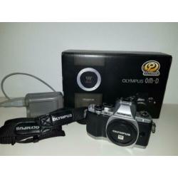 Olympus omd em10 camera body met doos
