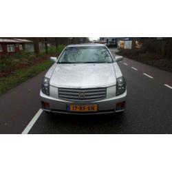Cadillac CTS 2.6 V6 Comfort 160DKM BJ 2005