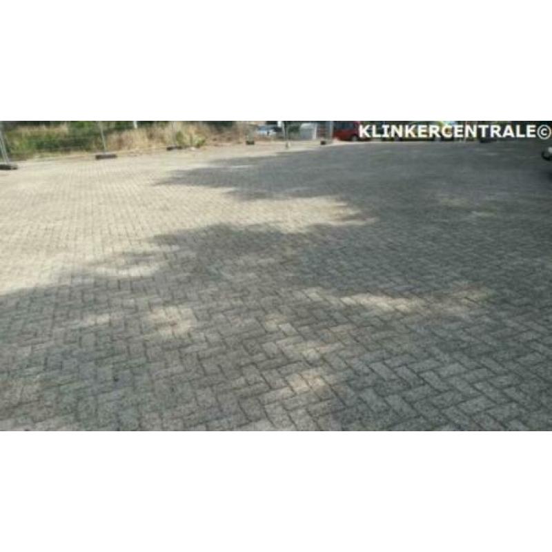 ROOIKORTING 1.850m2 grijs betonklinkers straatstenen bkk bs
