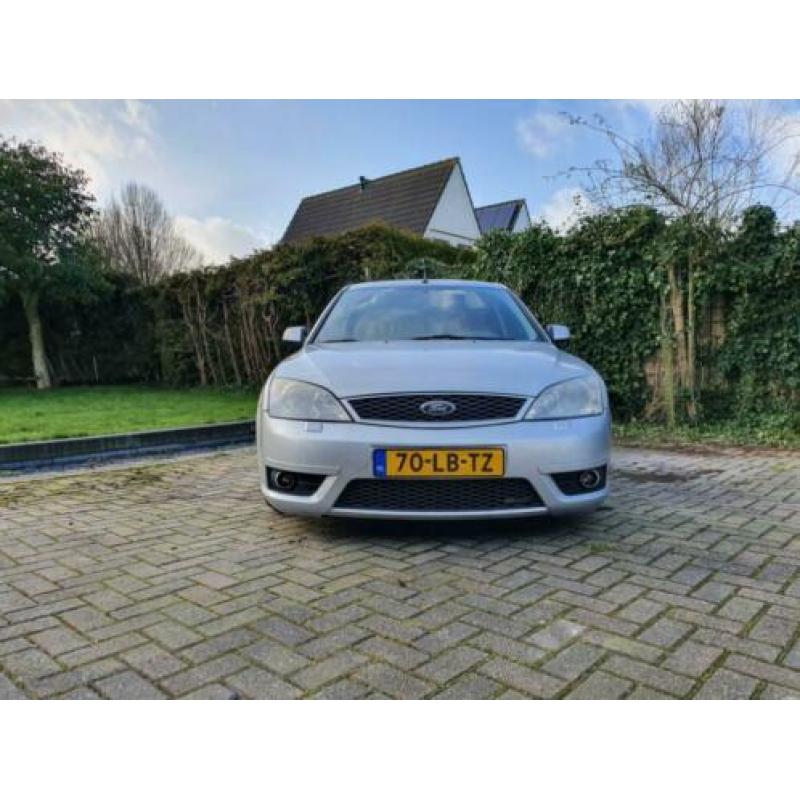 Ford Mondeo st220 3.0 V6 166KW inruil mogelijk