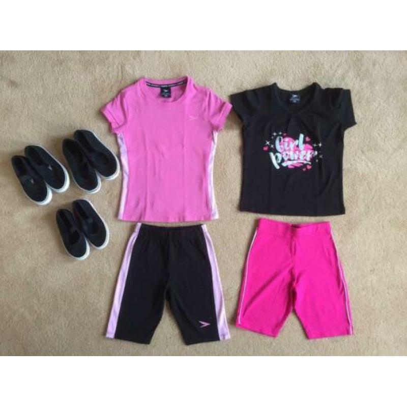Gymkleding turnkleding gymschoenen maat 116/122 als nieuw!