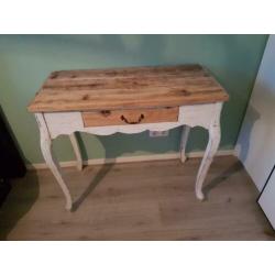 Sidetable