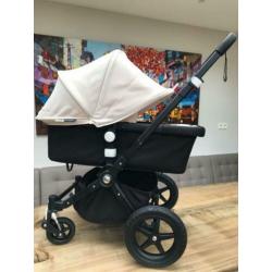 Bugaboo Cameleon3 ALL BLACK / OFF WHITE super netjes