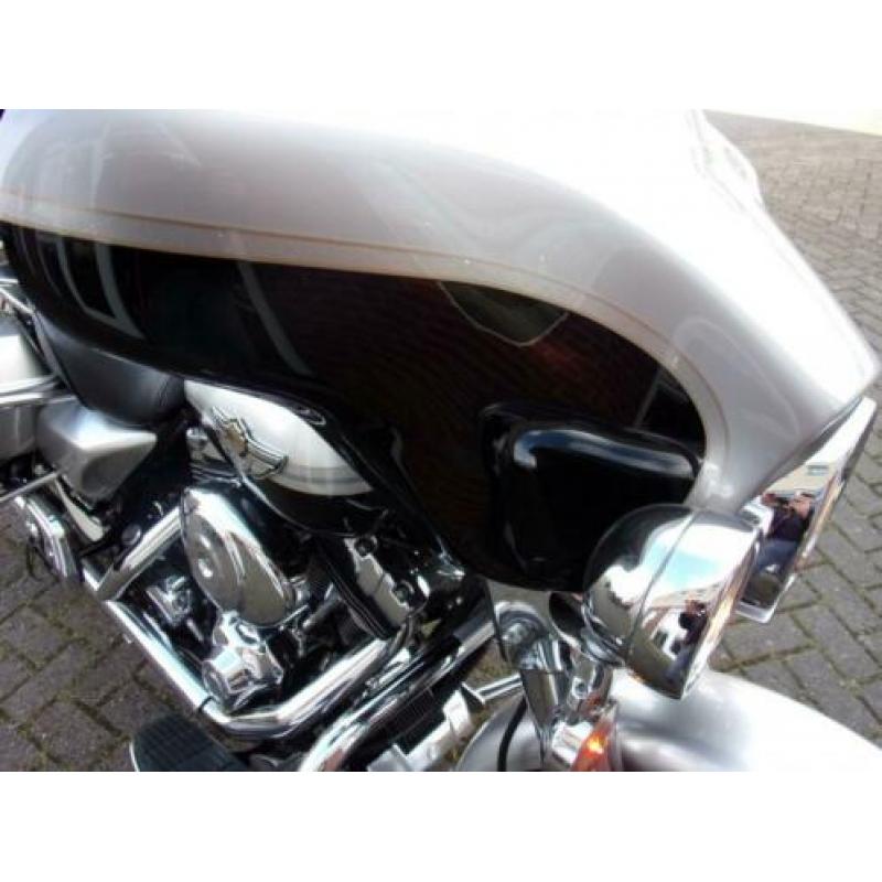 Harley-Davidson Electra Ultra 100th Anniversary OUTLETPRIJS