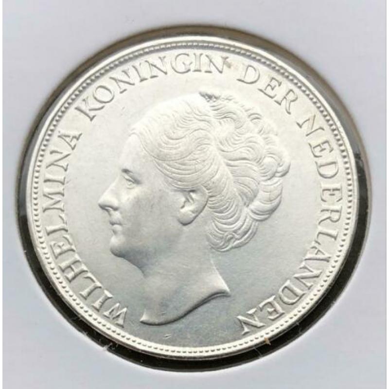 Schaarse zilveren 1 gulden 1944 Wilhelmina in UNC kwaliteit,
